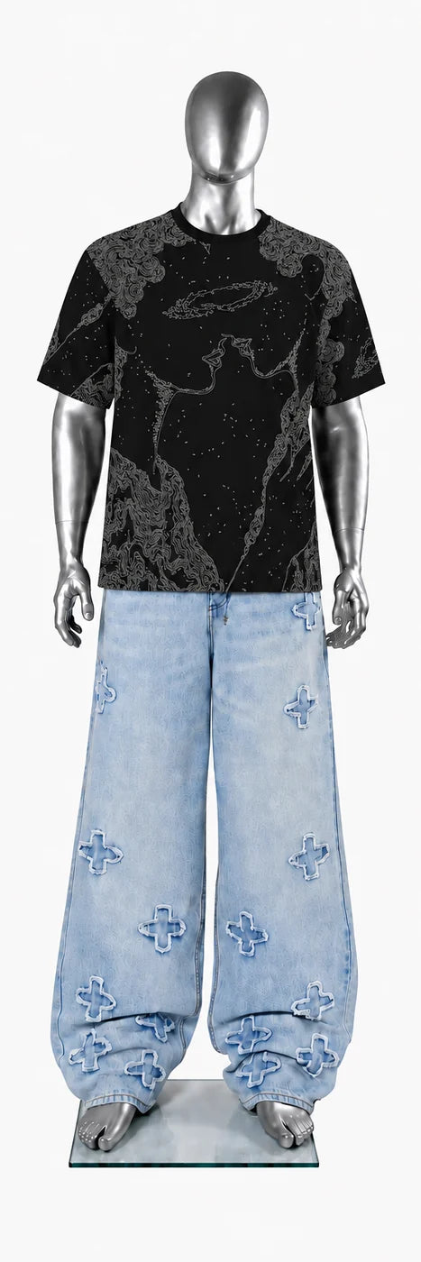 052 — Black Oversized Tee — Mannequin front