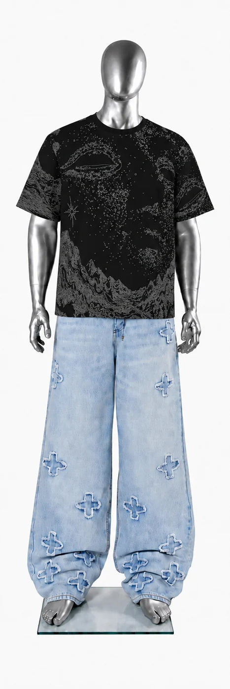 050 — Black Oversized Tee — Mannequin front