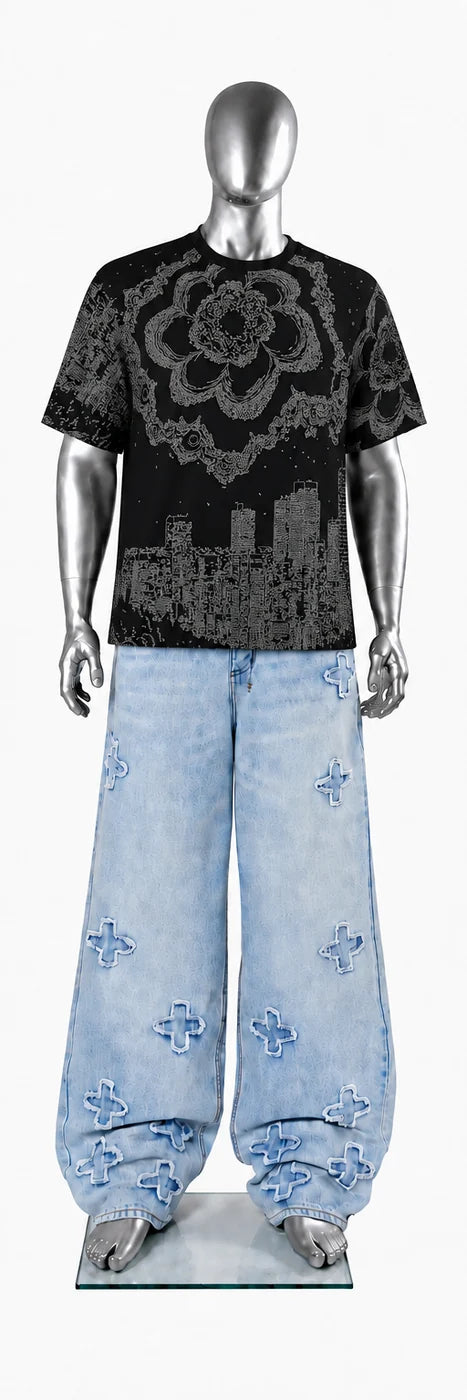 042 — Black Oversized Tee — Mannequin front