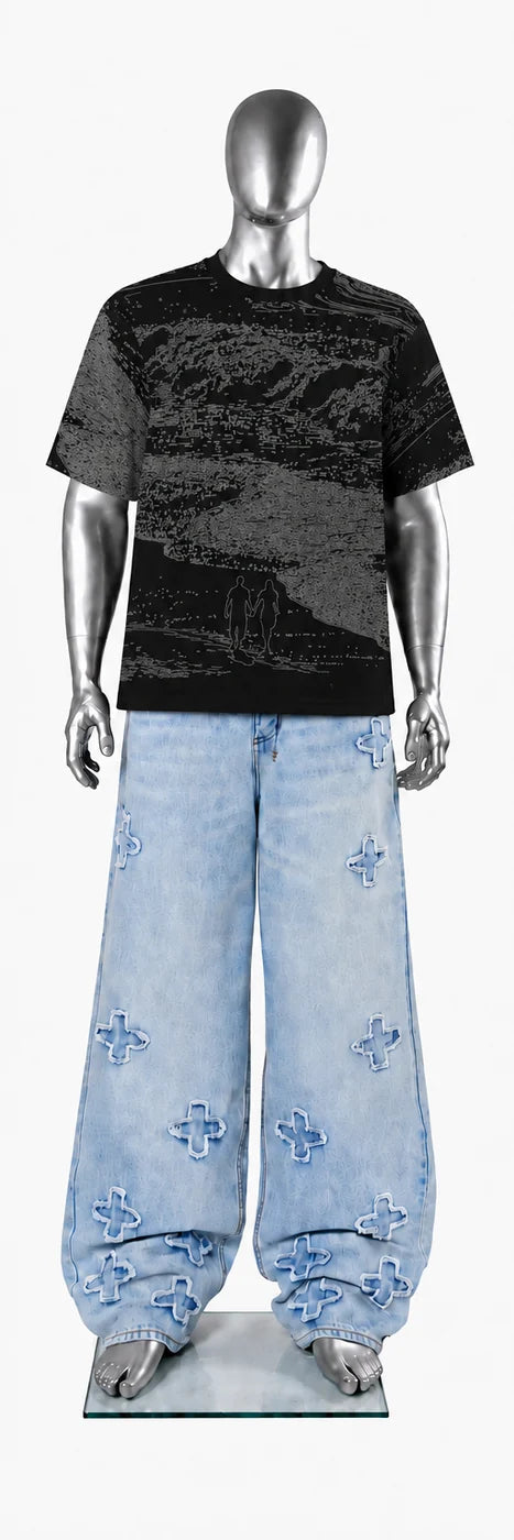 031 — Black Oversized Tee — Mannequin front